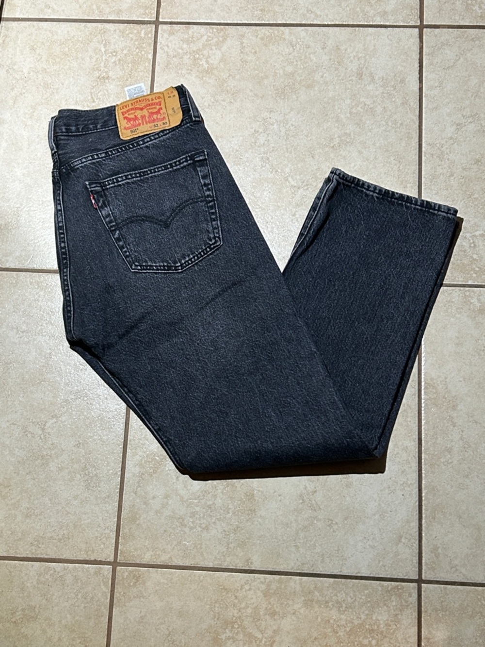 Levi's Men's Straight Jeans in Black Denim 501